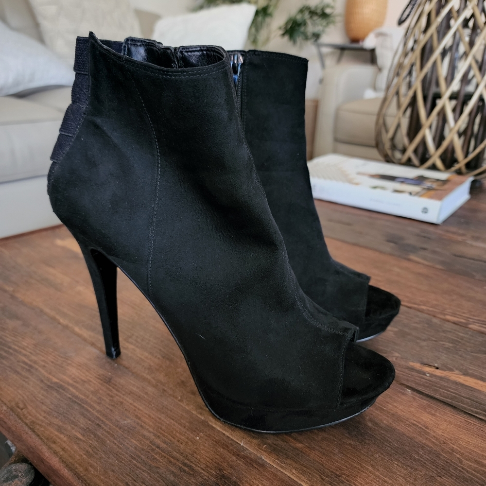 NINE WEST faux suede open toe high heel platform booties.